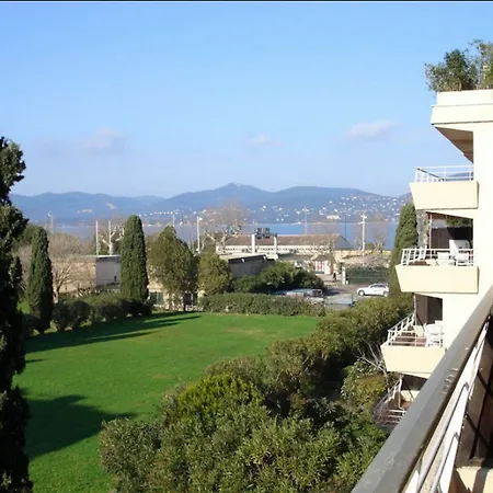 Studette In Saint-tropez, With Wonderful Park View And Pool Access - 8 Apartamento Saint-Tropez